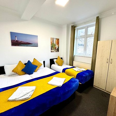 London 3 Bedrooms 3 Bathrooms Spacious House, Reception, Kitchen, Garden, Parking Exterior photo